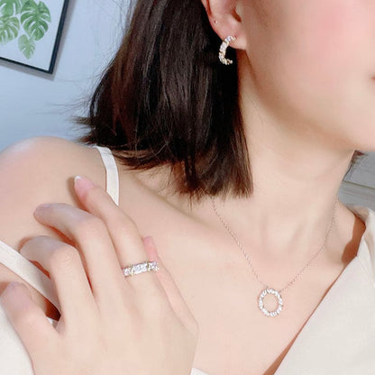 18K T Schlumberger Eighteen Stone Ring