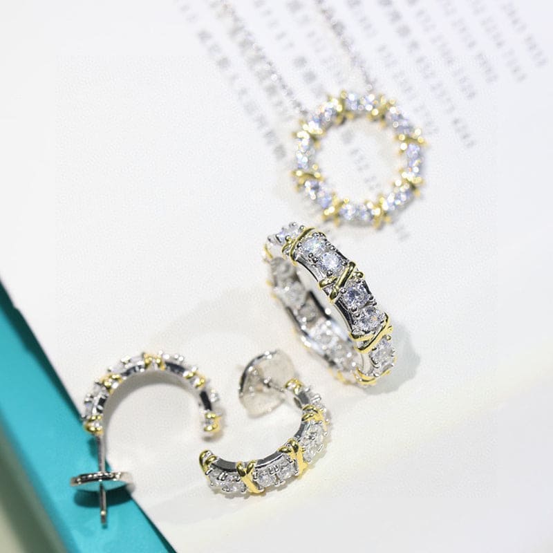 18K T Schlumberger Eighteen Stone Ring