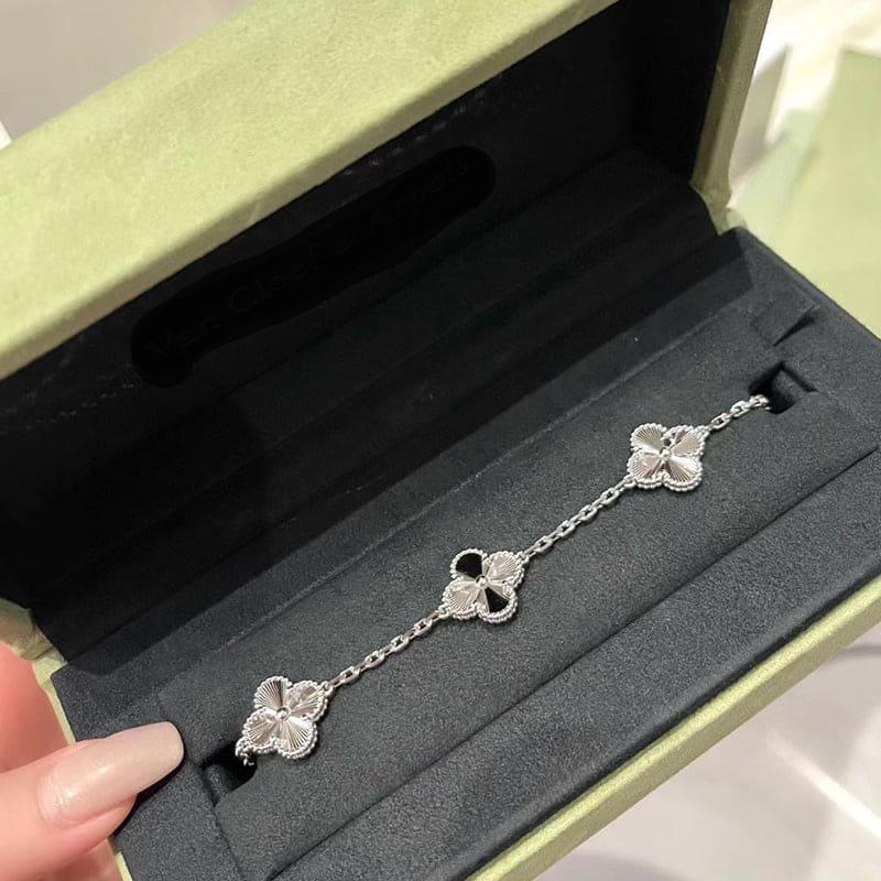 18K Vintage Alhambra Five Motifs Clover Bracelet