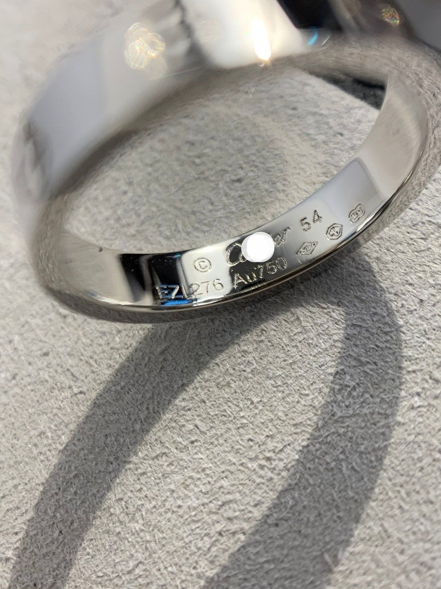 18K Love Wedding 4mm Ring