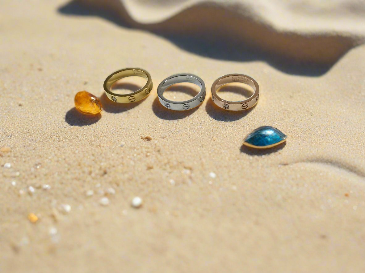 18K Love Wedding One Diamond Ring