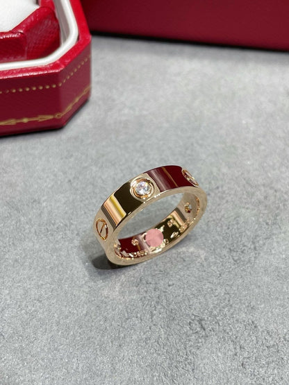 18K Love Wedding Three Diamonds Ring