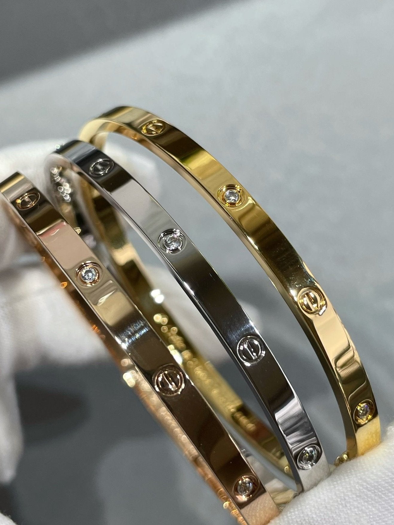 18K Love Six Diamonds Small Bracelet